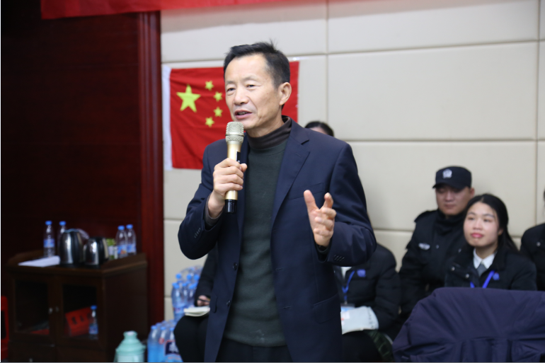 找差距補(bǔ)足短板  守初心重新啟航